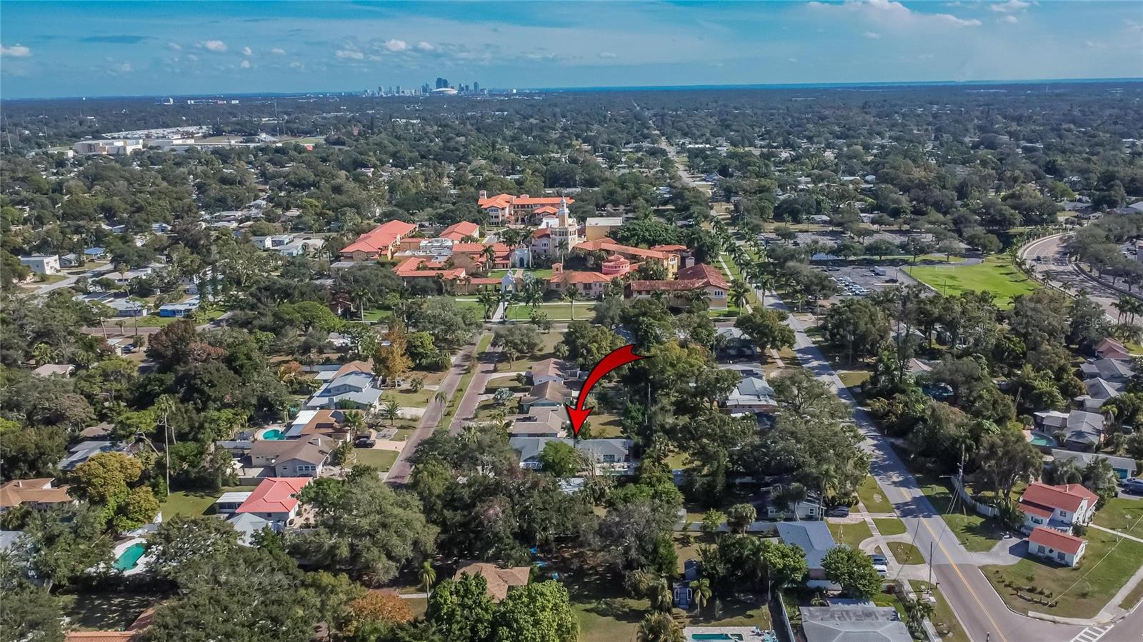 Walking Distance to Stetson University College of Law