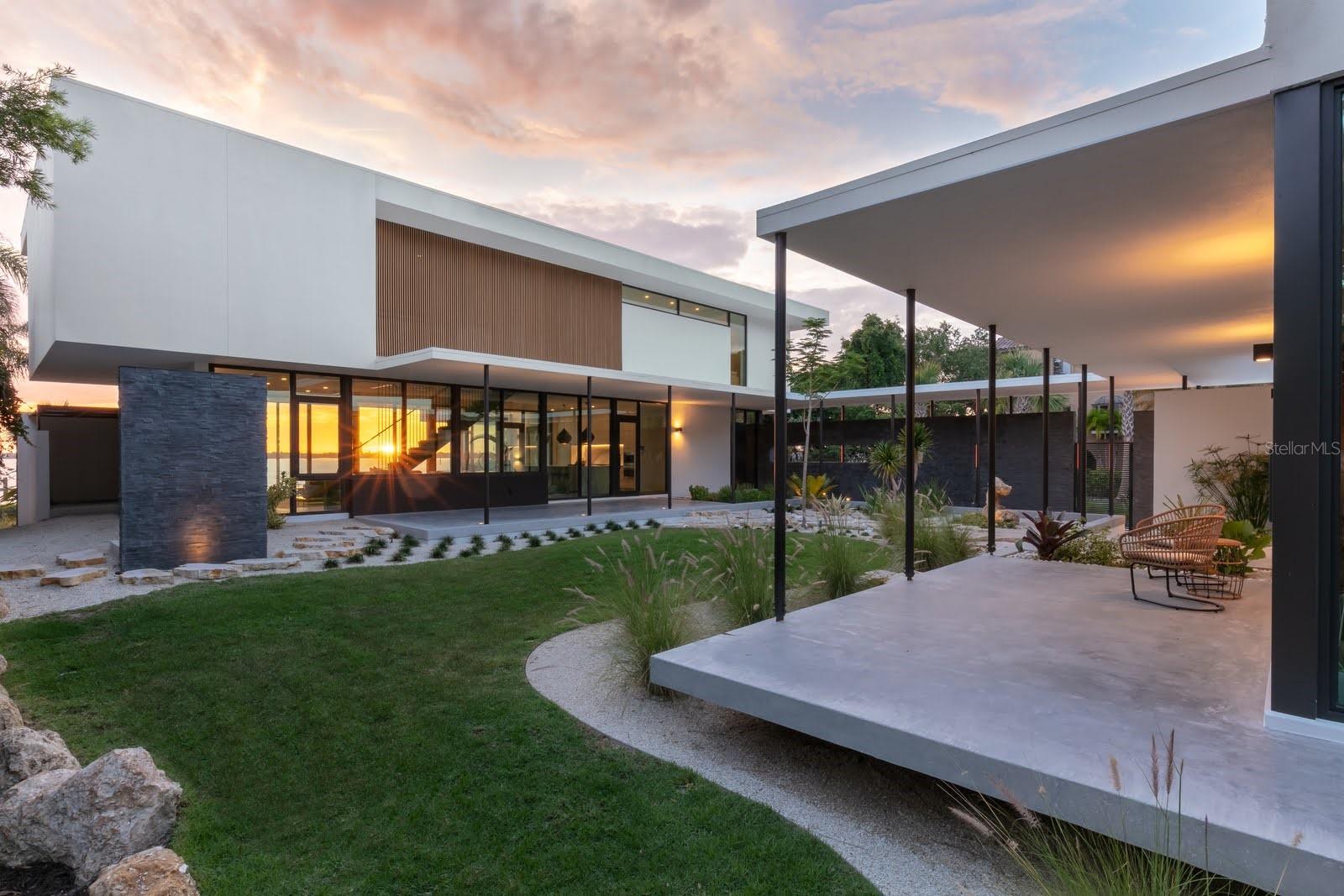 A4678945 Property Photo