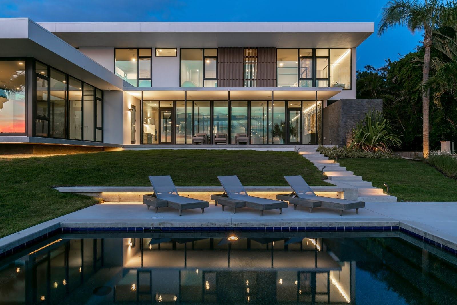 A4678945 Property Photo