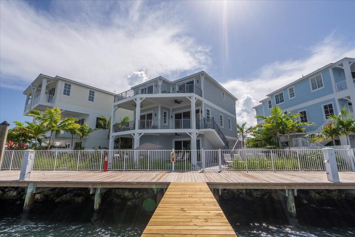 W7882197 Property Photo