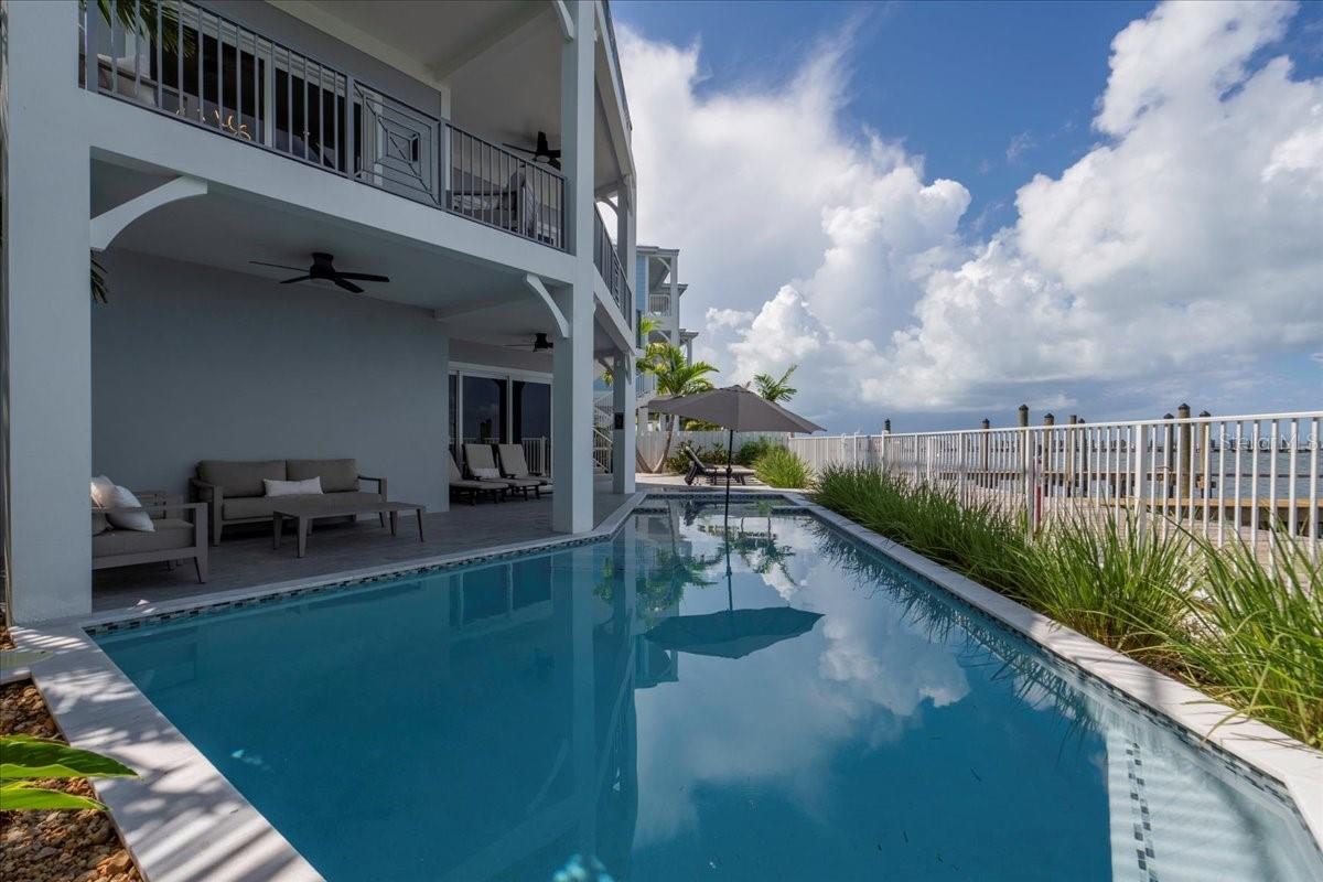 W7882197 Property Photo