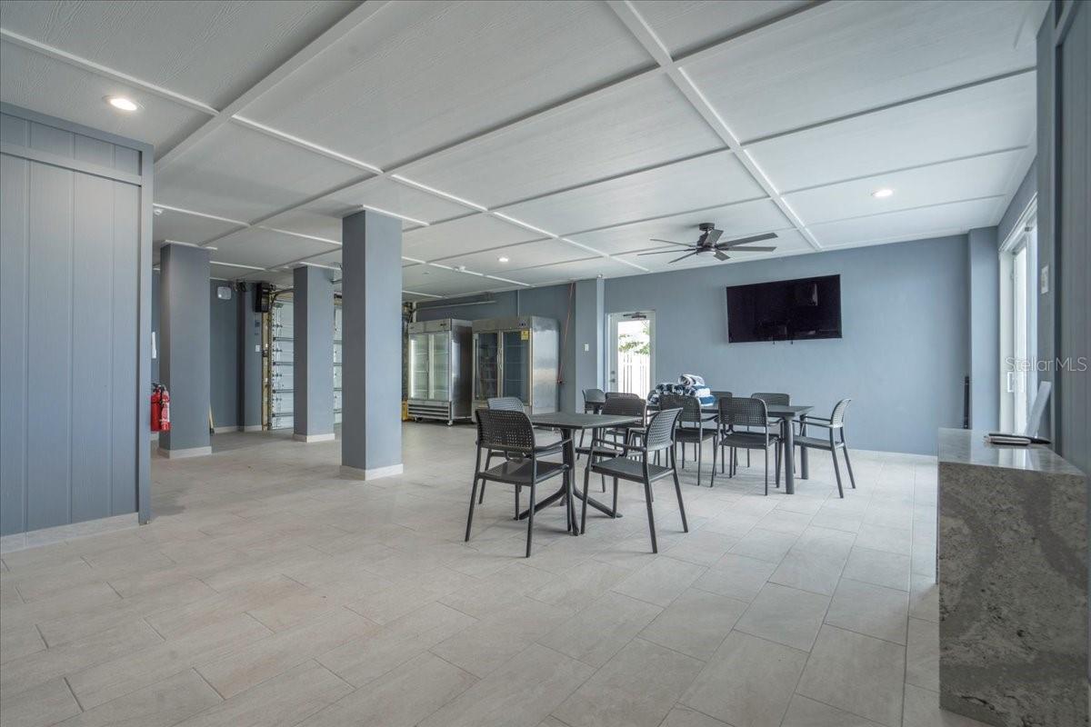 W7882197 Property Photo