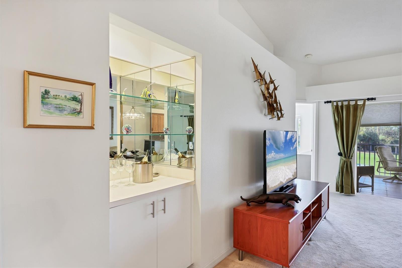 9641 CASTLE POINT DR #1221, SARASOTA, FL, 34238