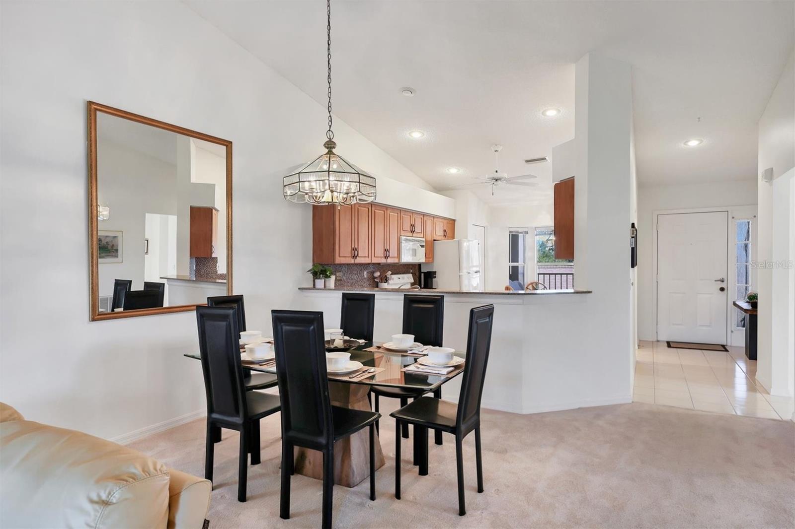 9641 CASTLE POINT DR #1221, SARASOTA, FL, 34238