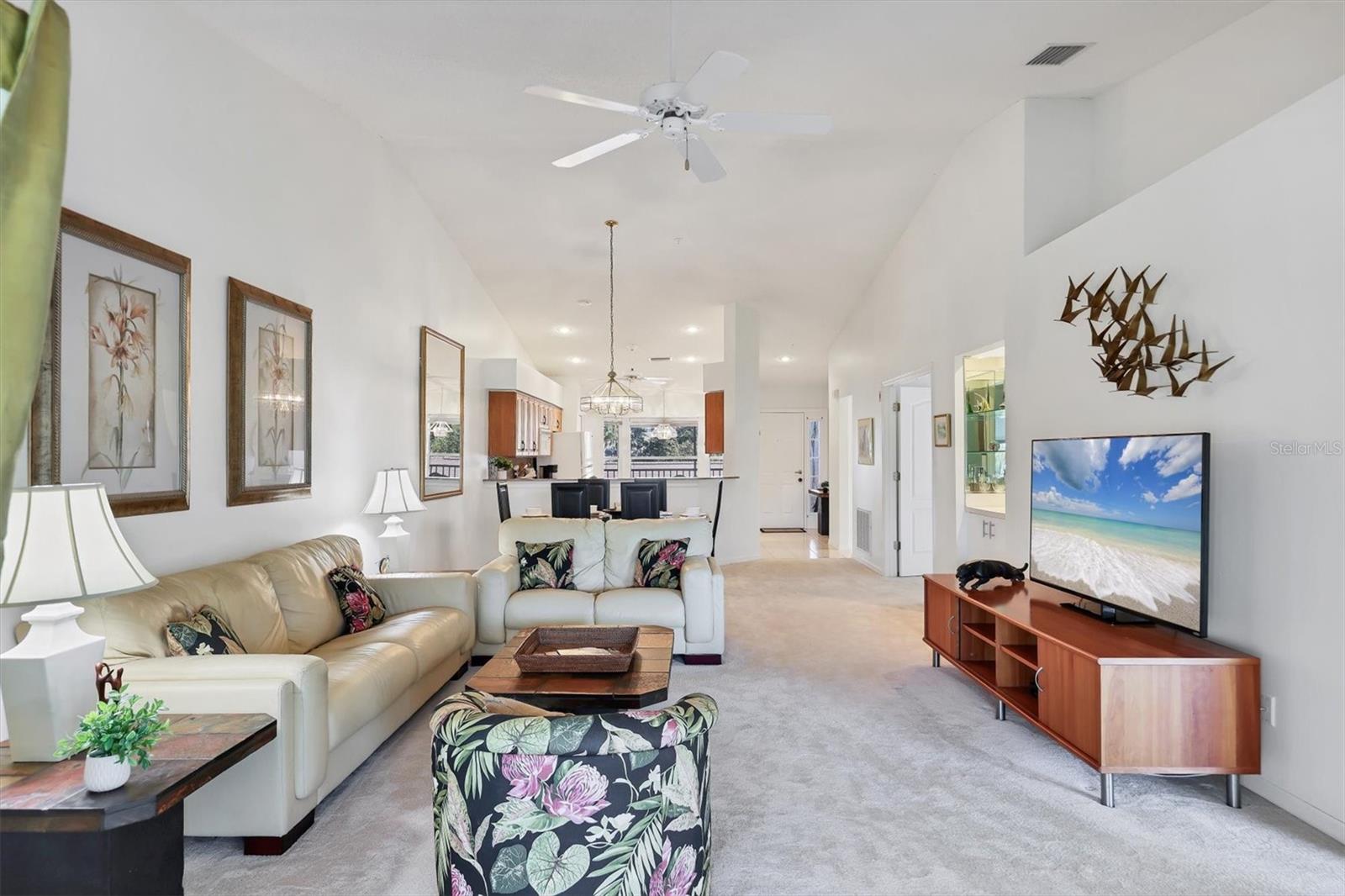 9641 CASTLE POINT DR #1221, SARASOTA, FL, 34238