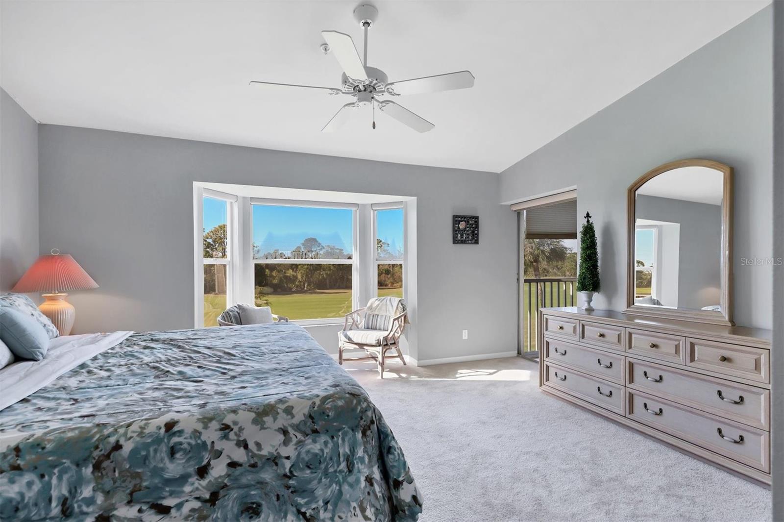 9641 CASTLE POINT DR #1221, SARASOTA, FL, 34238