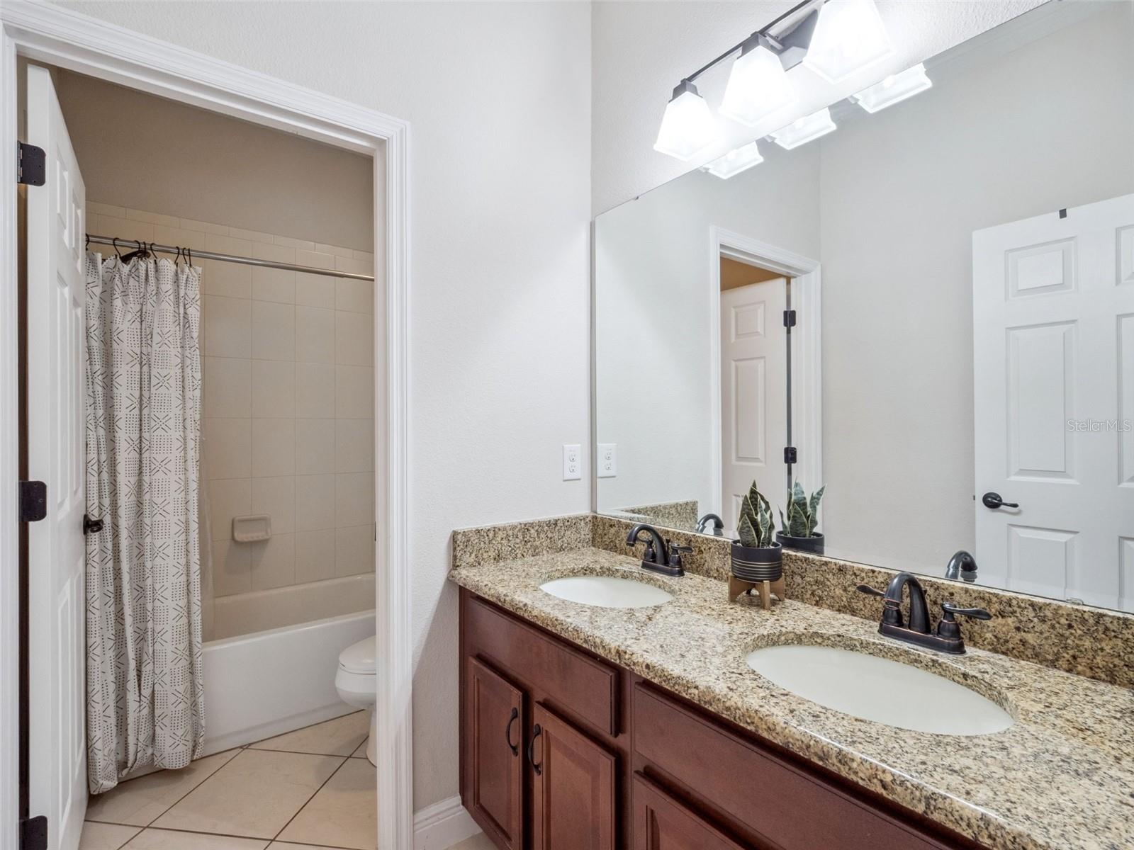 1110 VINSETTA CIR, WINTER GARDEN, FL, 34787