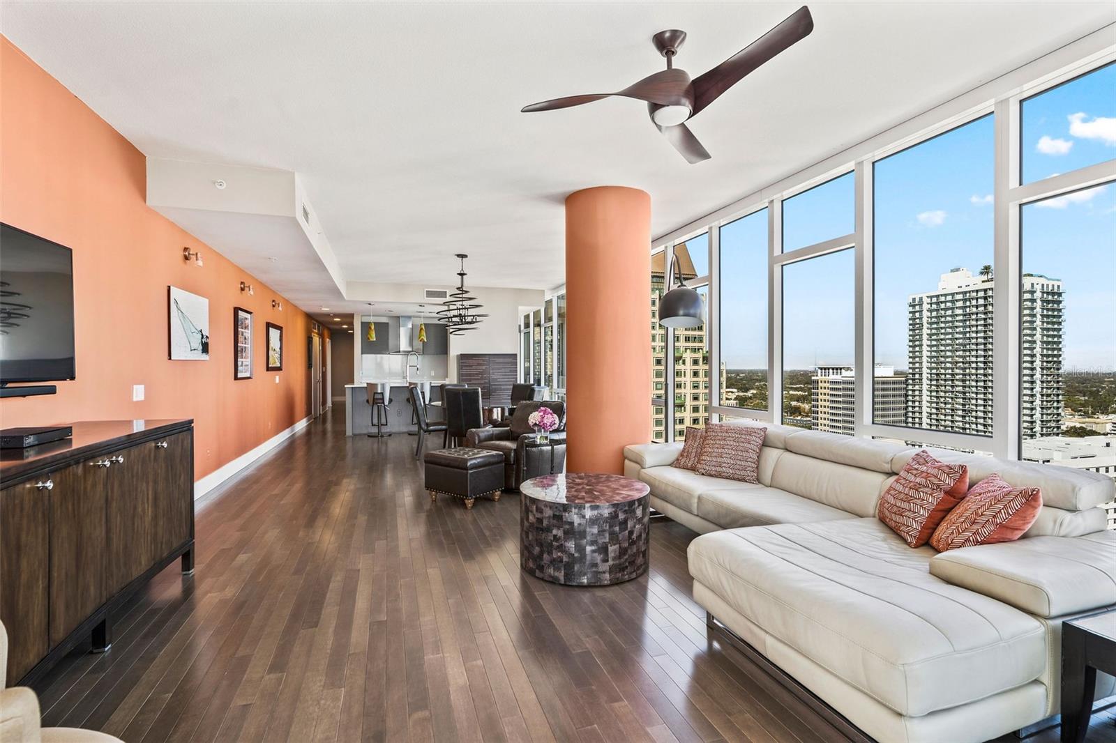 175 1ST ST S #2608, ST PETERSBURG, FL, 33701