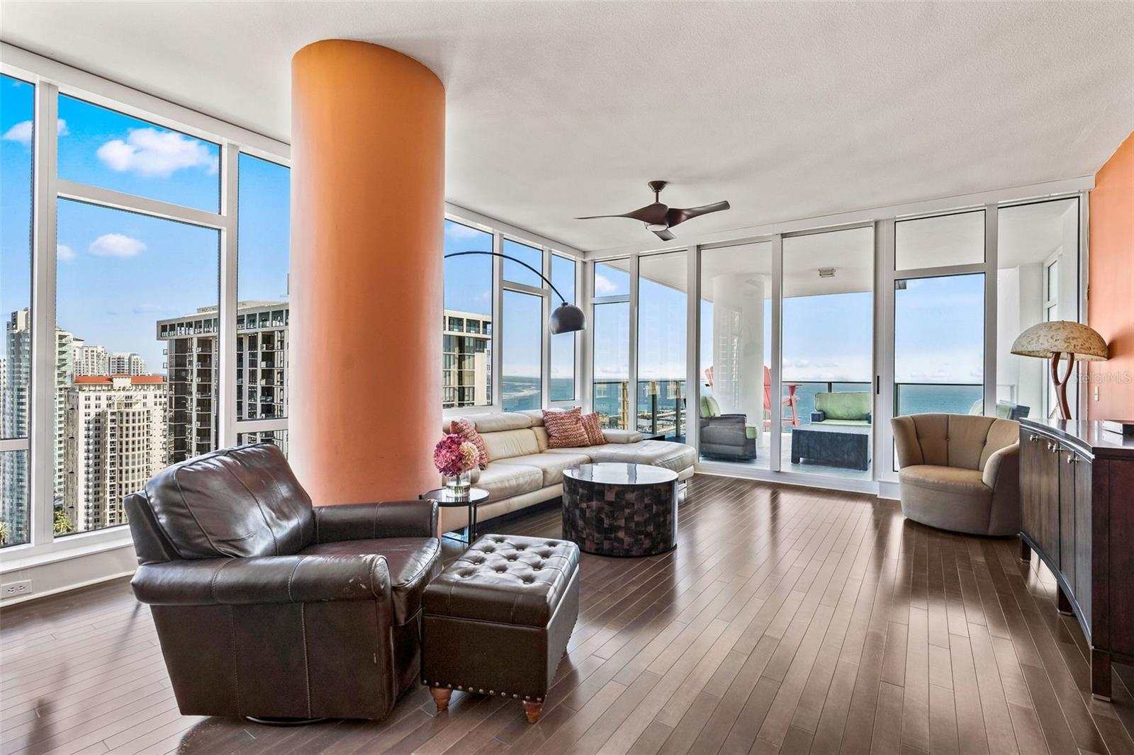 175 1ST ST S #2608, ST PETERSBURG, FL, 33701