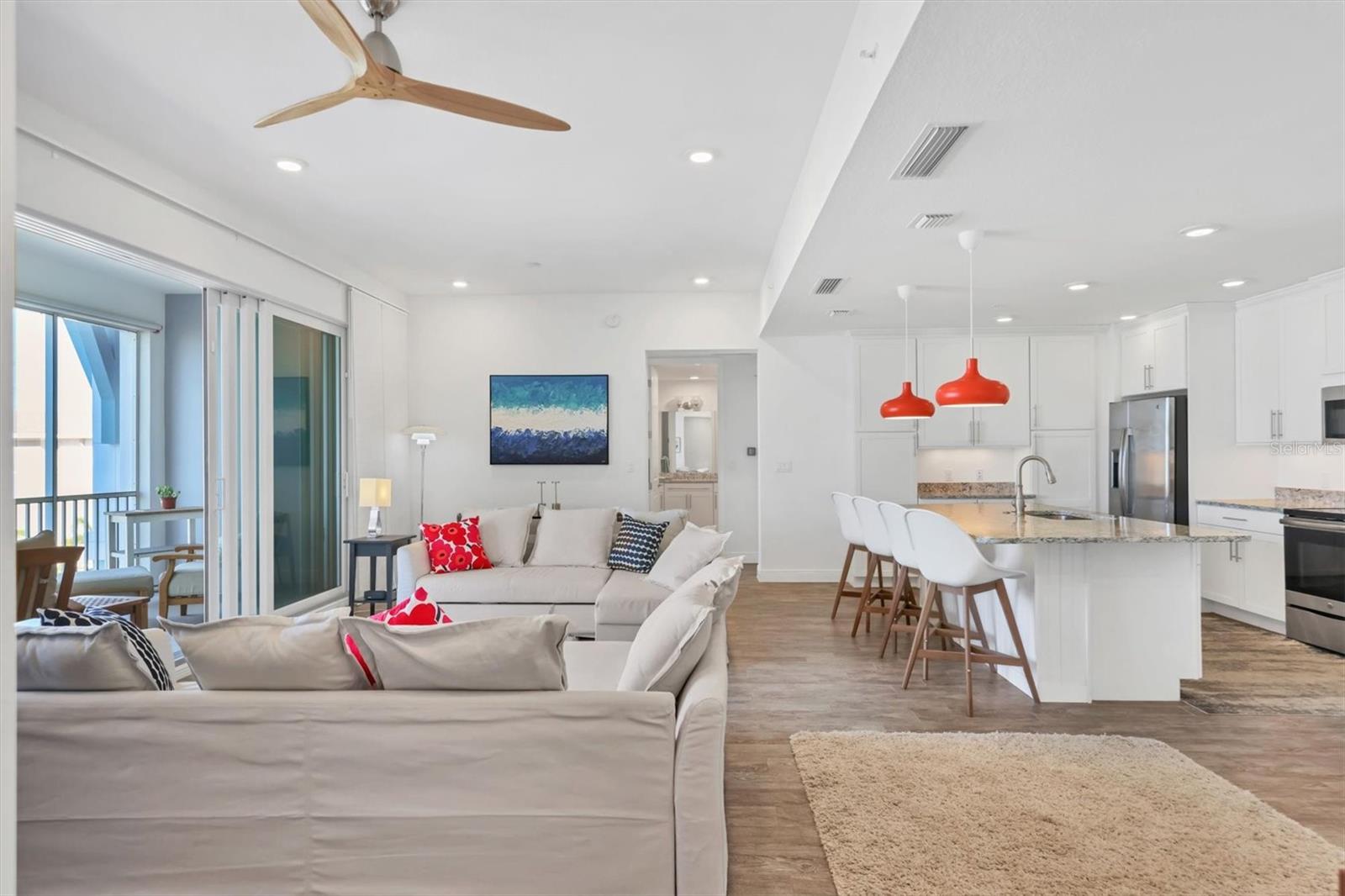 391 ARUBA CIR #401, BRADENTON, FL, 34209