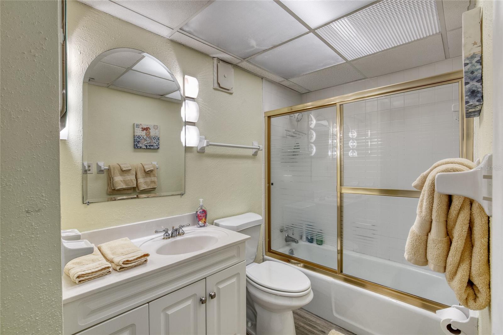 915 OCEAN SHORE BLVD #2010, ORMOND BEACH, FL, 32176