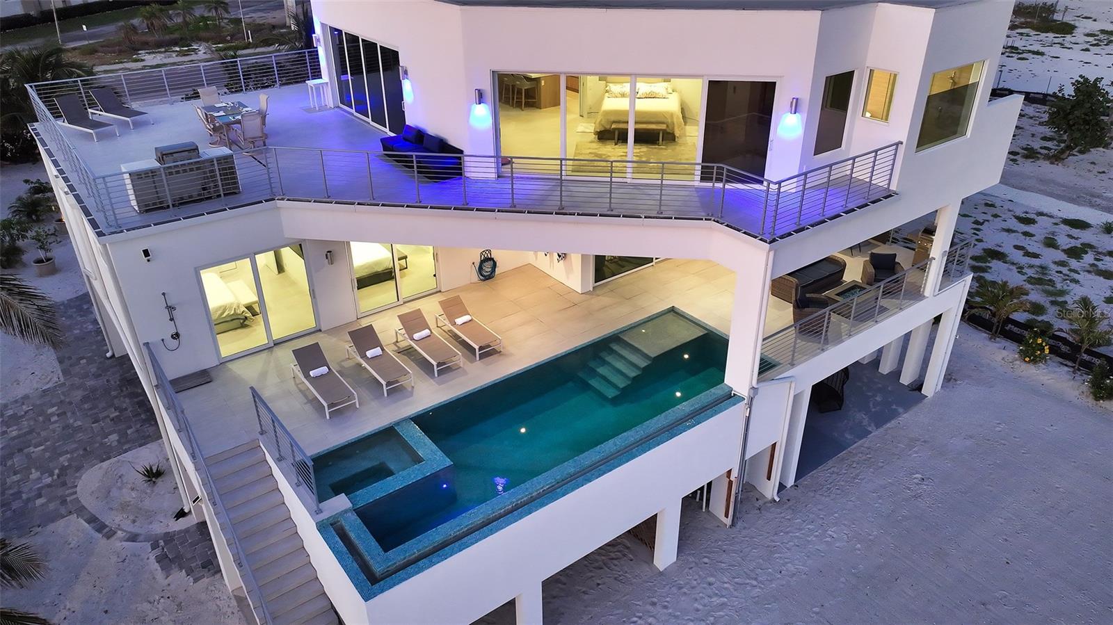 A4678978 Property Photo