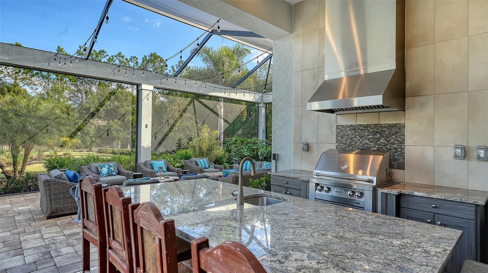 A4678979 Property Photo