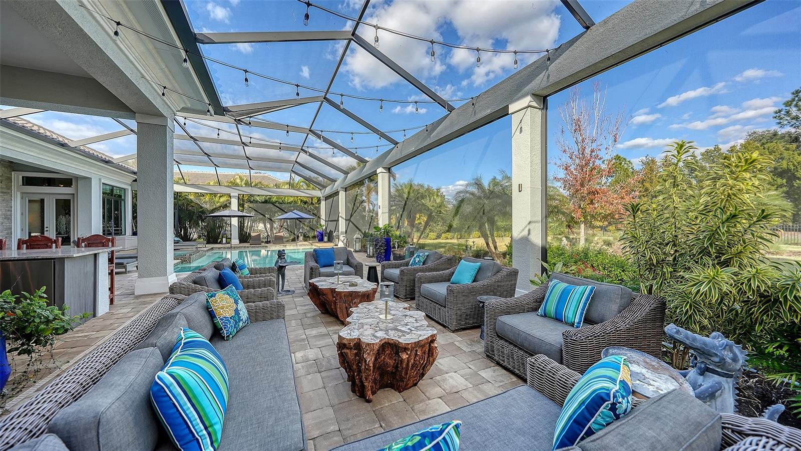 A4678979 Property Photo