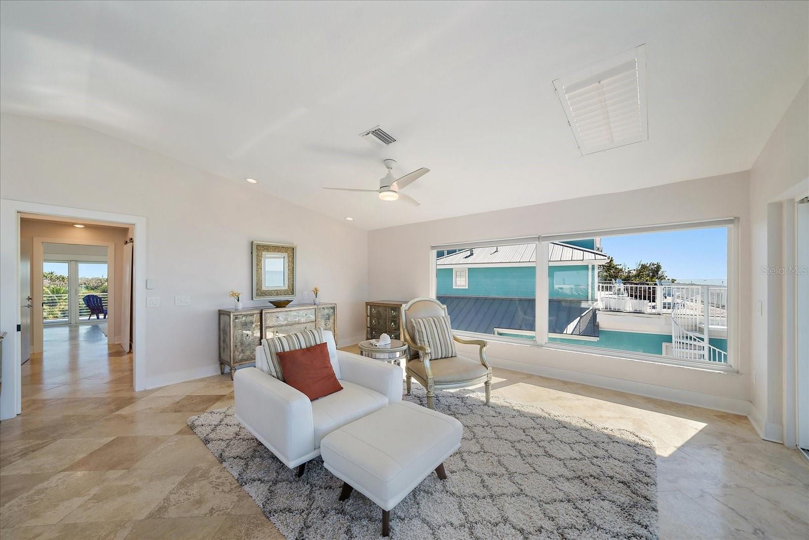 A4678982 Property Photo