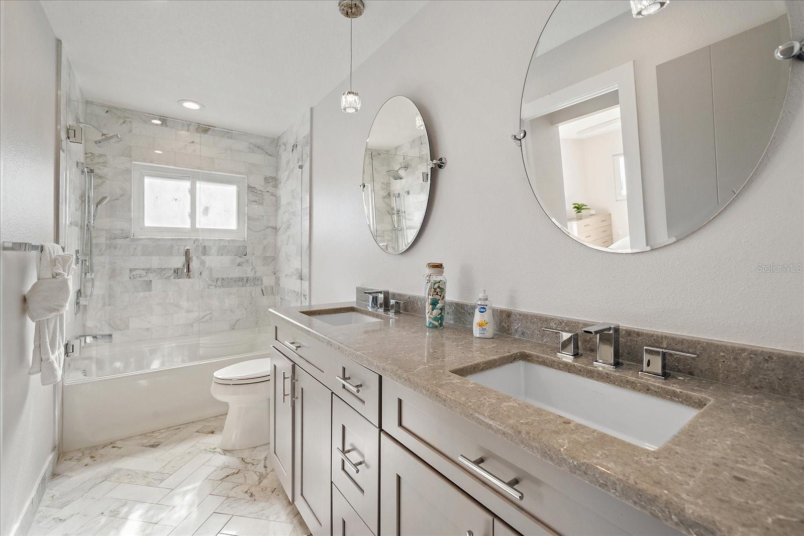 A4678982 Property Photo