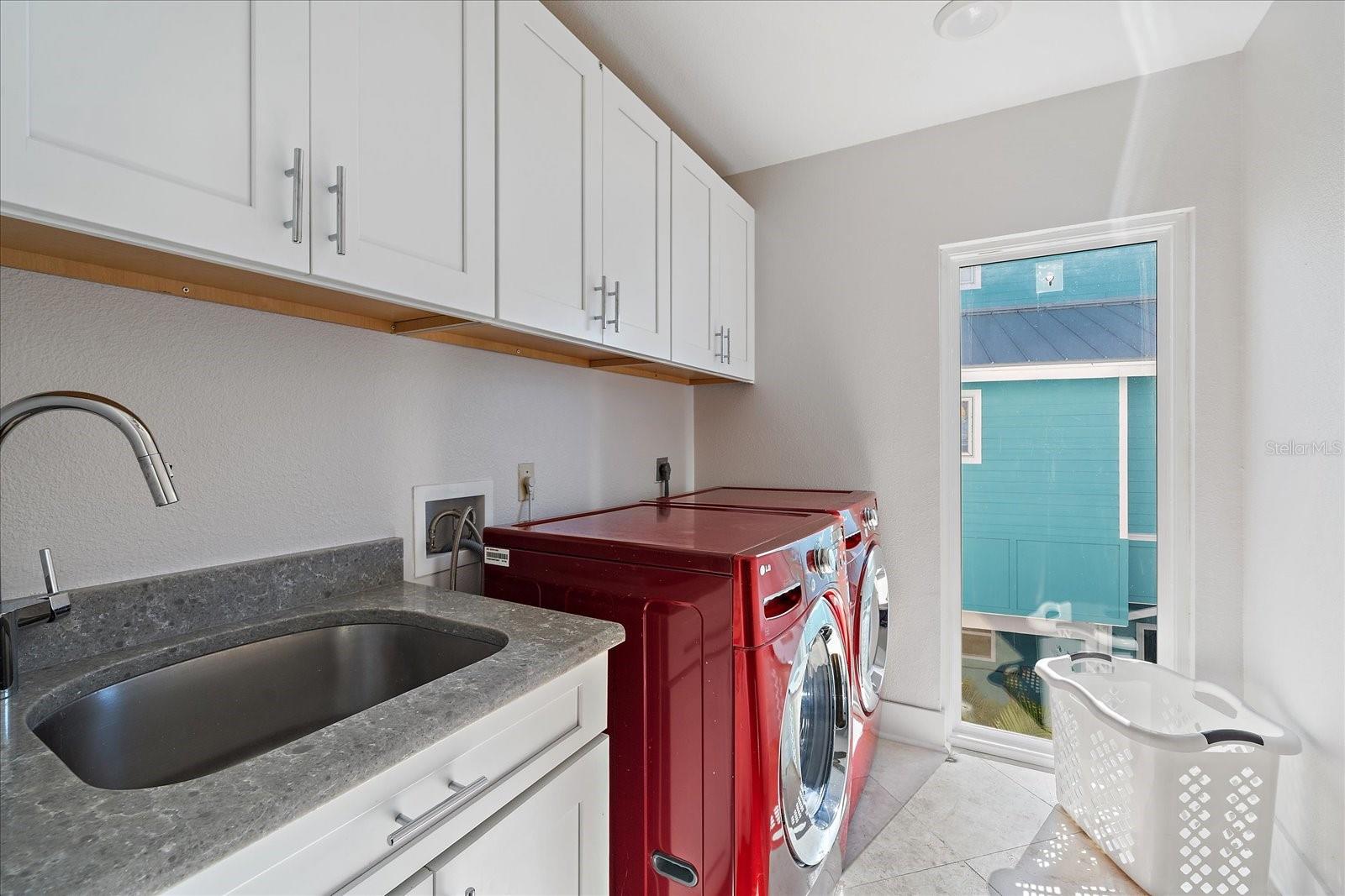 A4678982 Property Photo