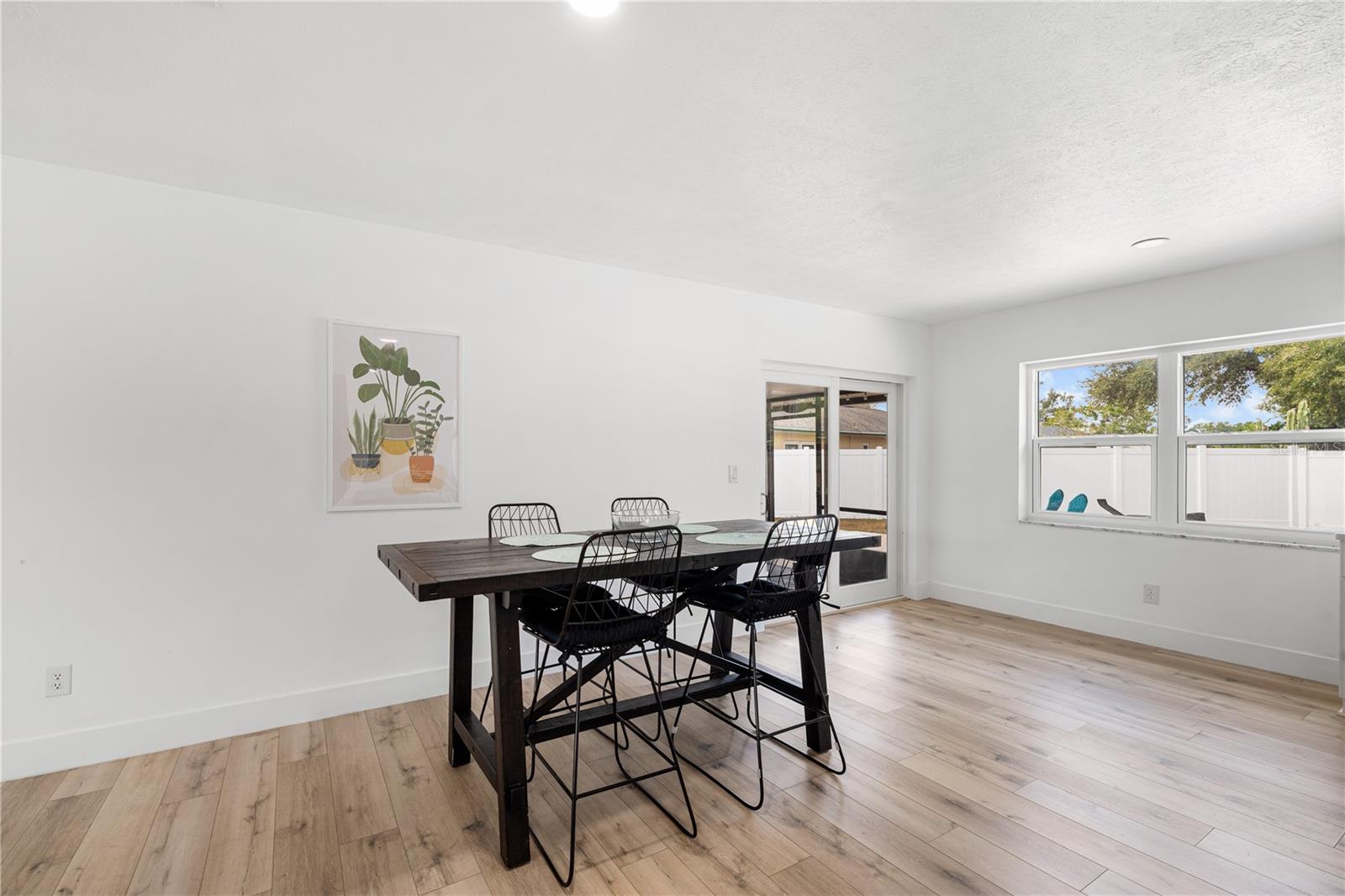 3015 SAINT CHARLES DR DR, TAMPA, FL, 33618