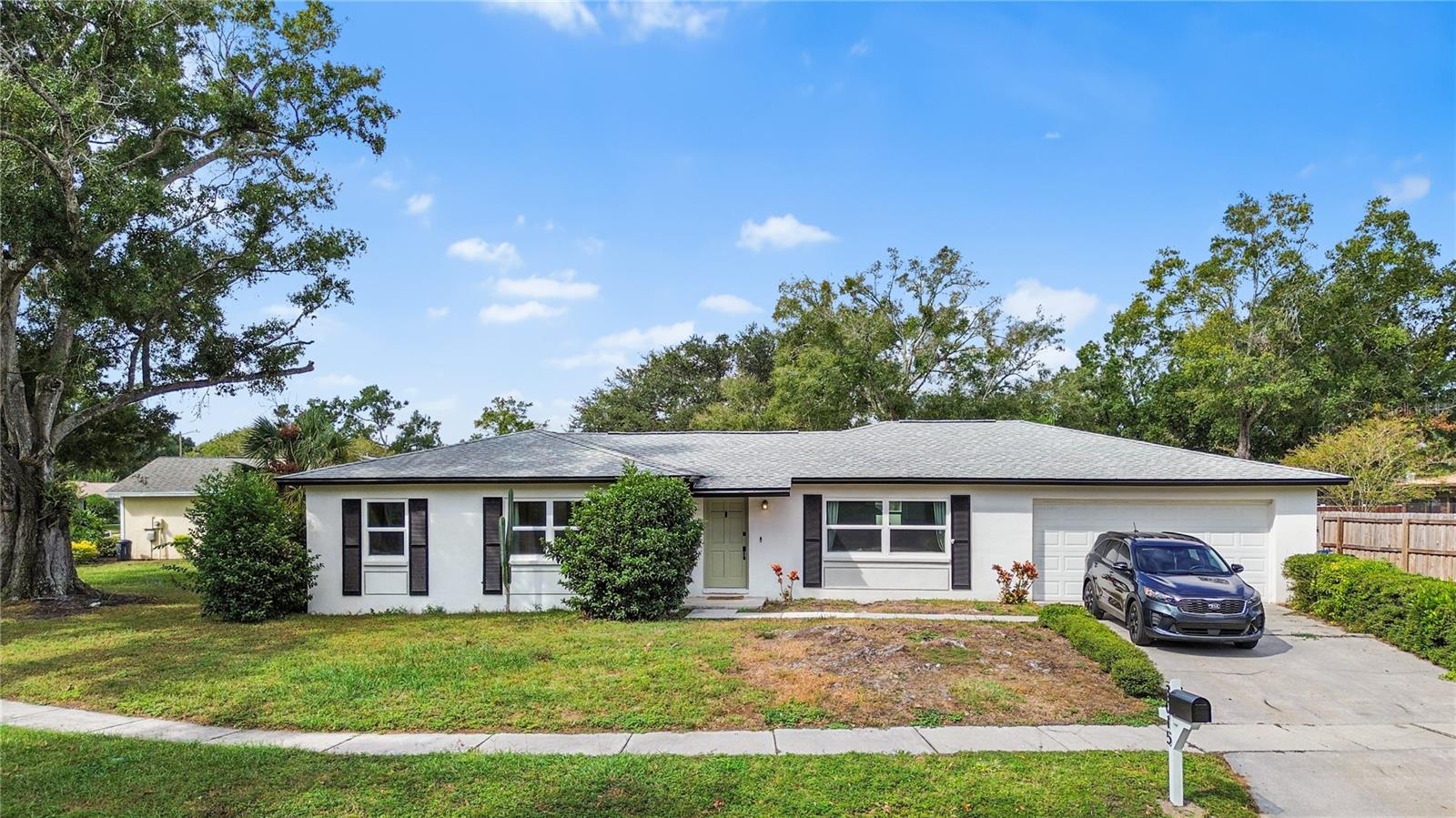 3015 SAINT CHARLES DR DR, TAMPA, FL, 33618