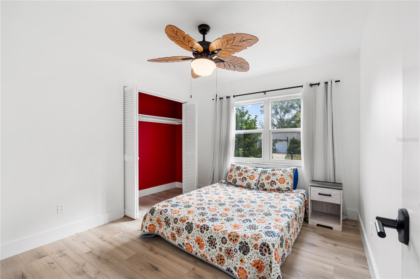 3015 SAINT CHARLES DR DR, TAMPA, FL, 33618