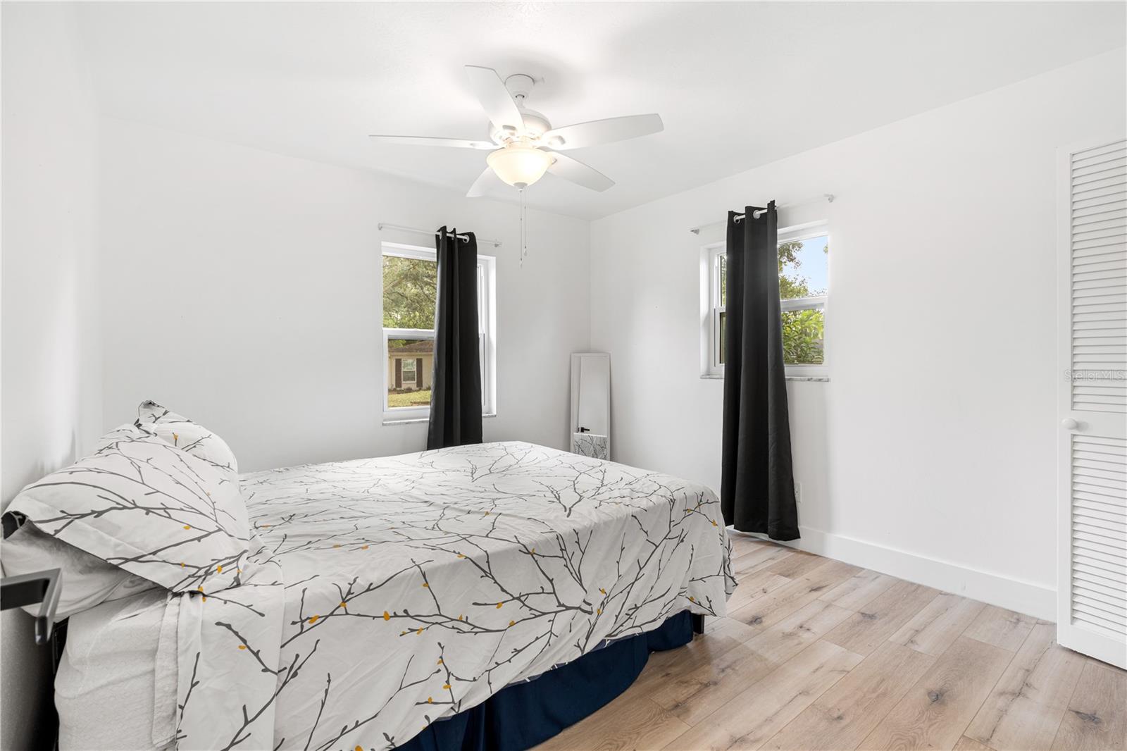 3015 SAINT CHARLES DR DR, TAMPA, FL, 33618