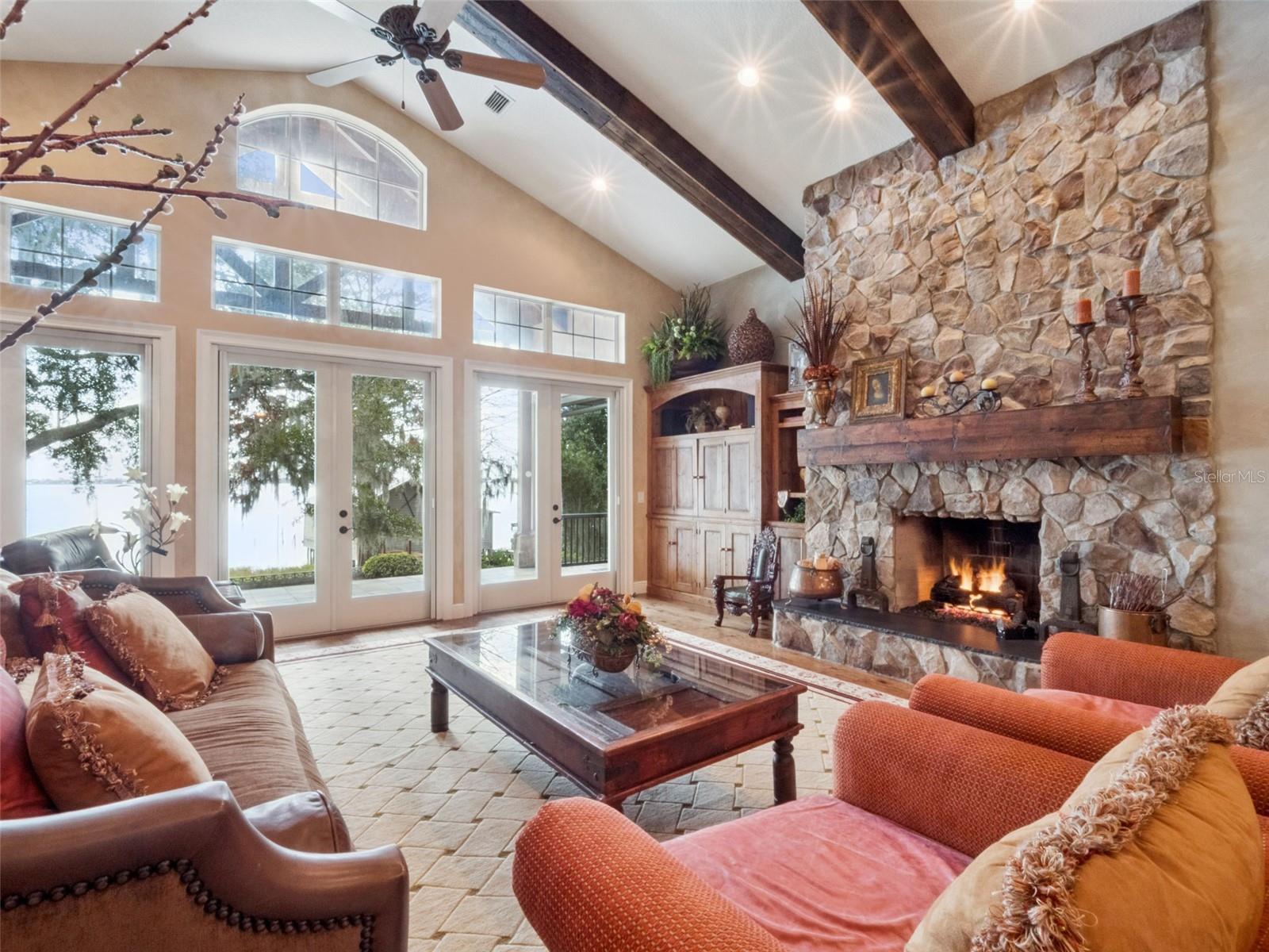 O6375104 Property Photo