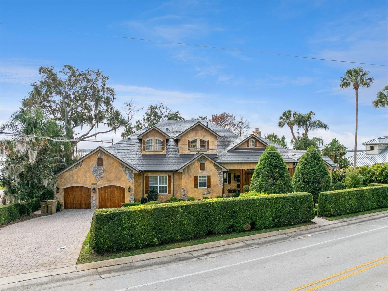 O6375104 Property Photo