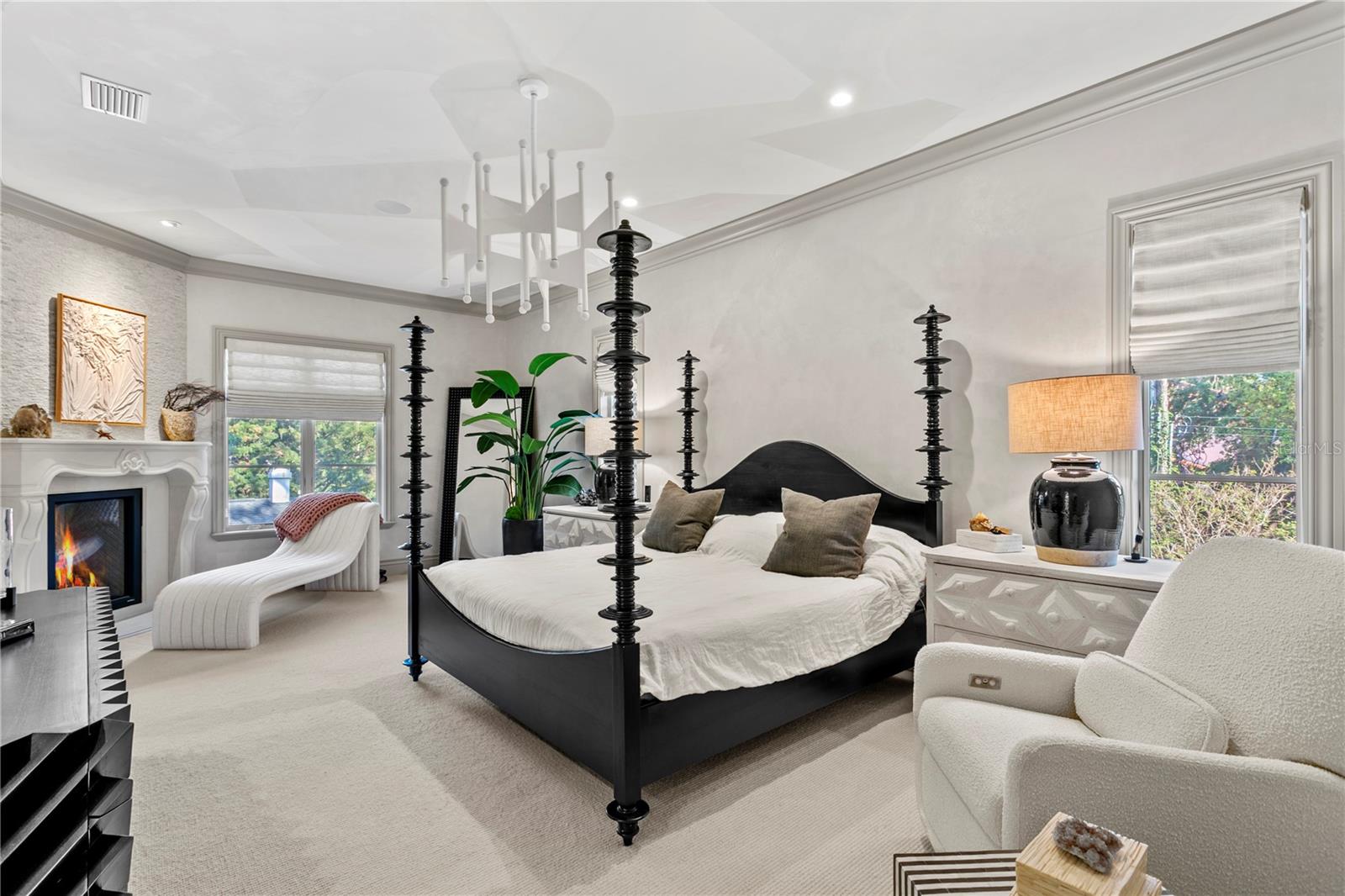 TB8466291 Property Photo