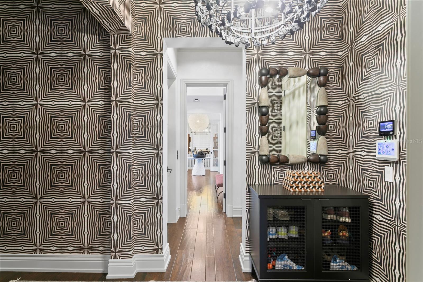 TB8466291 Property Photo