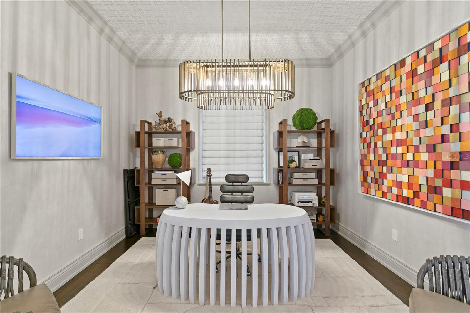 TB8466291 Property Photo