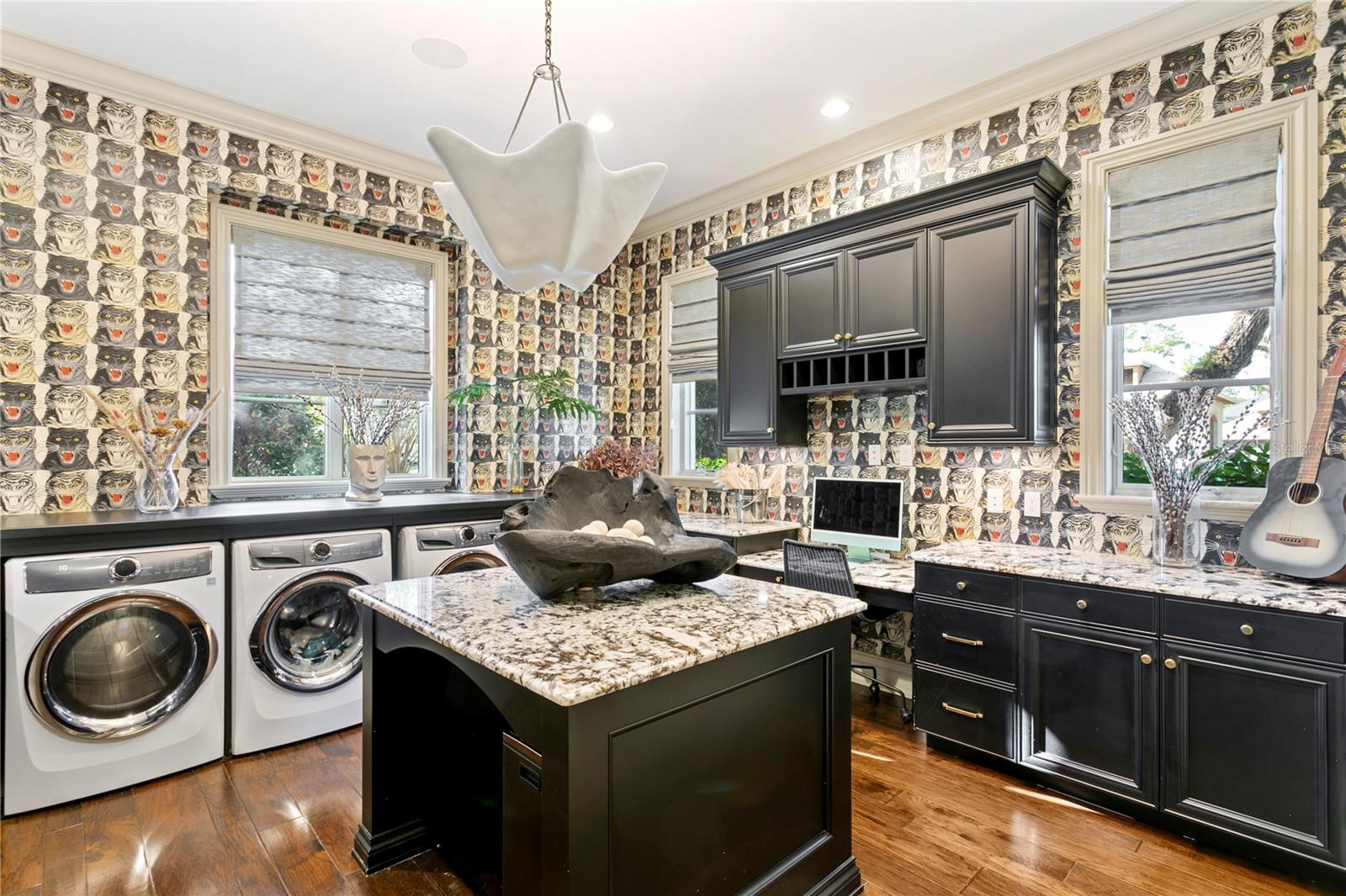 TB8466291 Property Photo