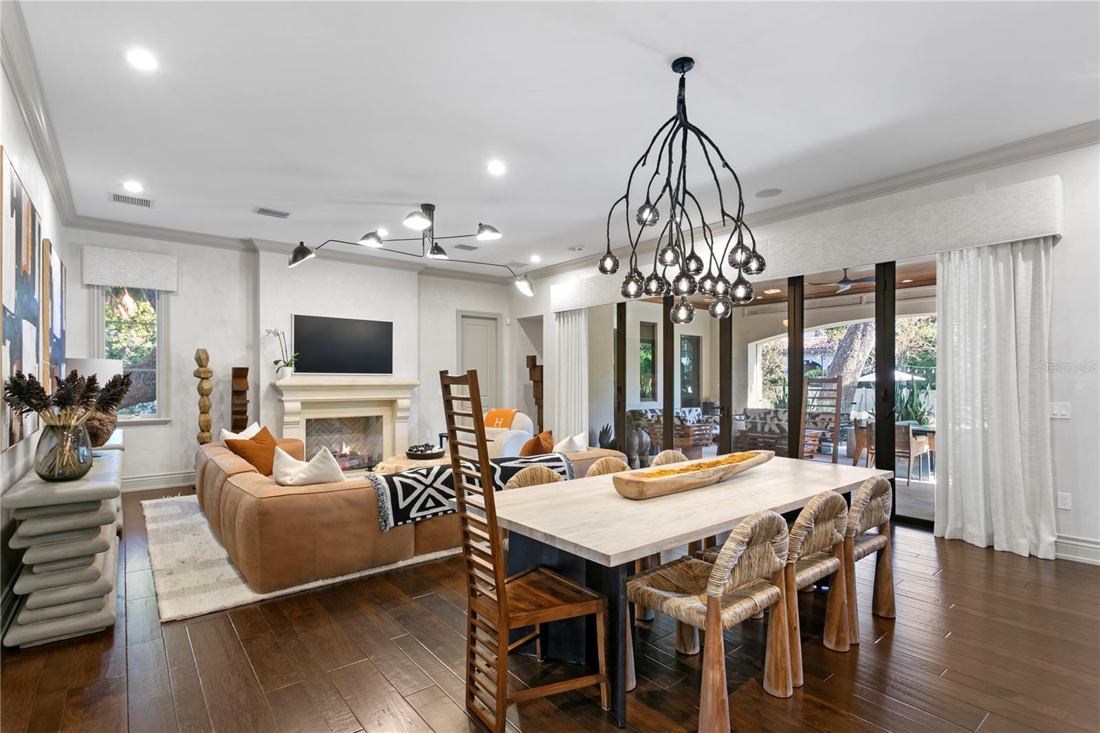 TB8466291 Property Photo