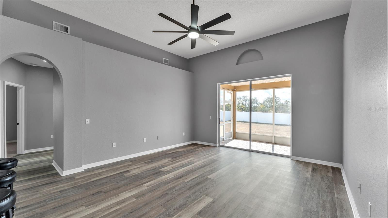 4041 BYRDS CROSSING DR, LAKELAND, FL, 33812