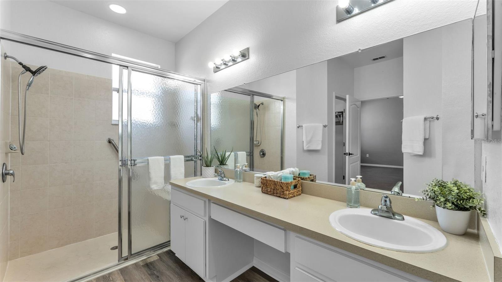 4041 BYRDS CROSSING DR, LAKELAND, FL, 33812