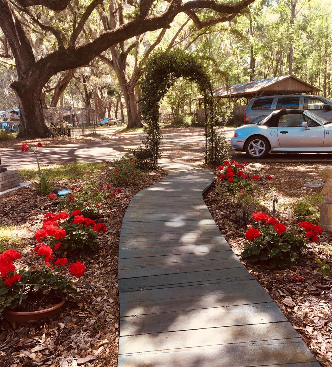 OM716965 Property Photo