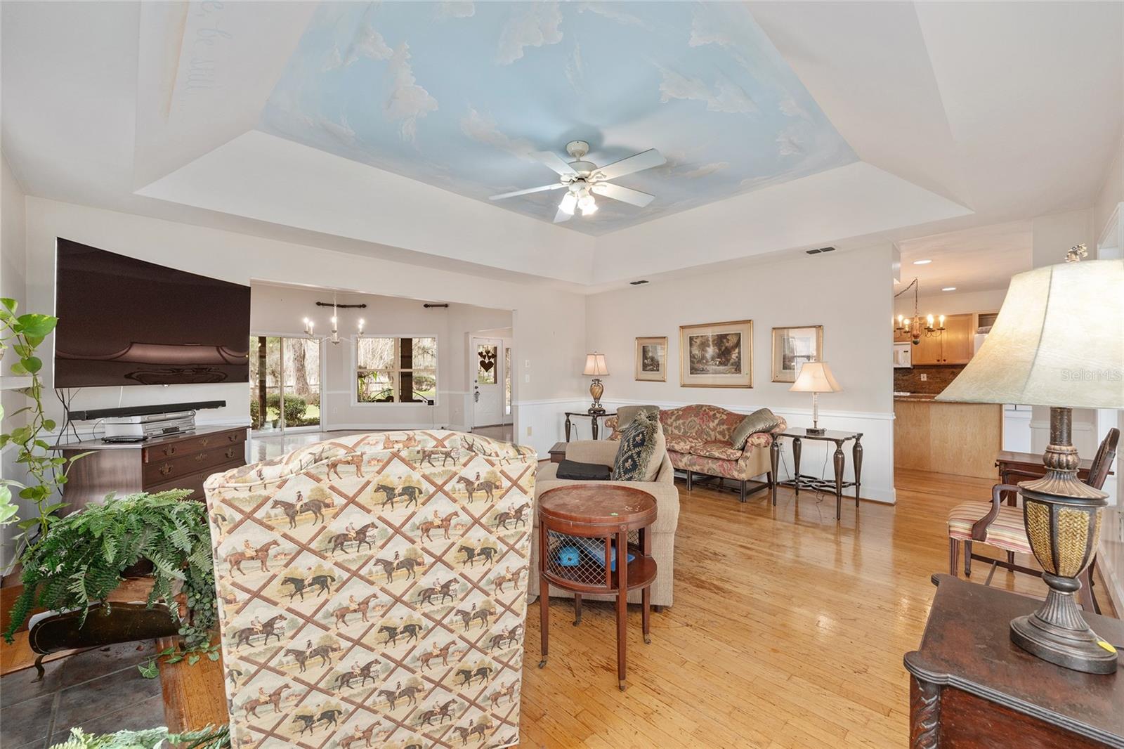 OM716965 Property Photo