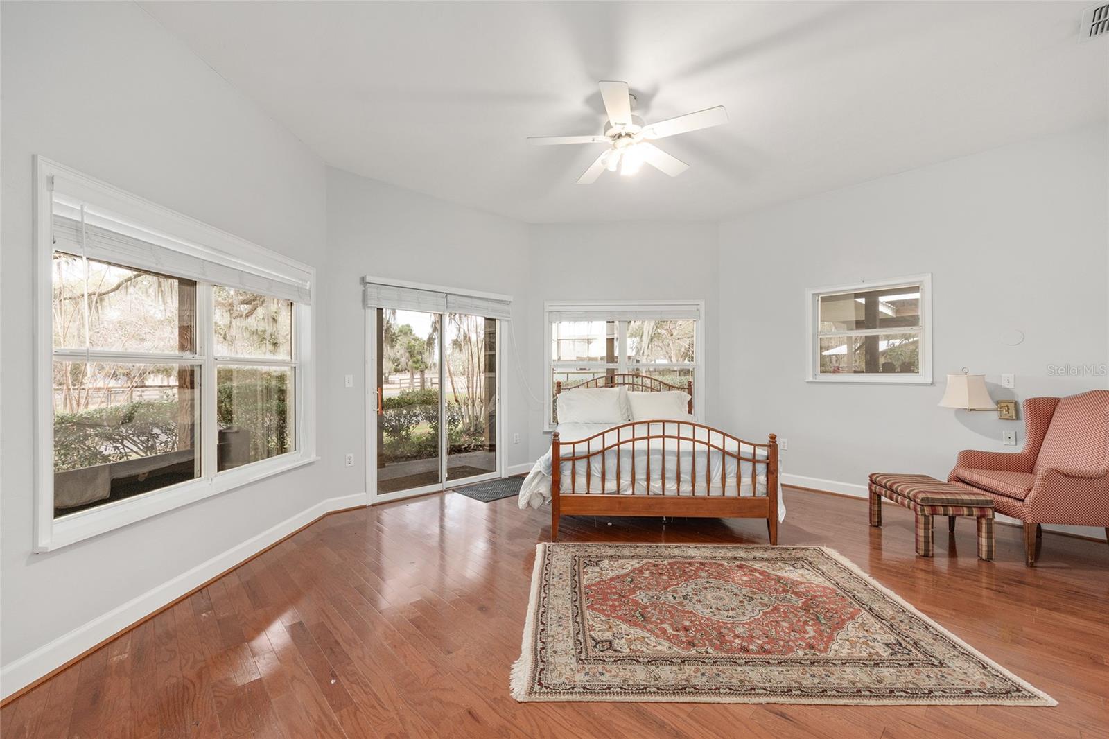 OM716965 Property Photo