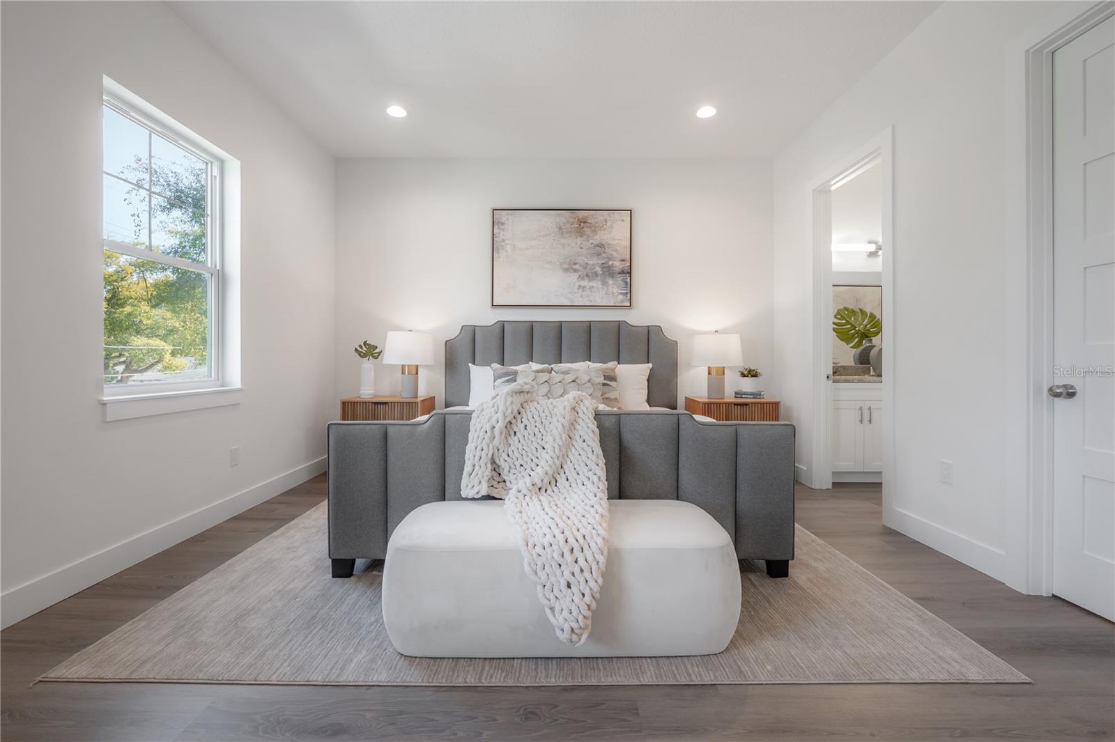 5530 N 9TH ST #2, TAMPA, FL, 33604