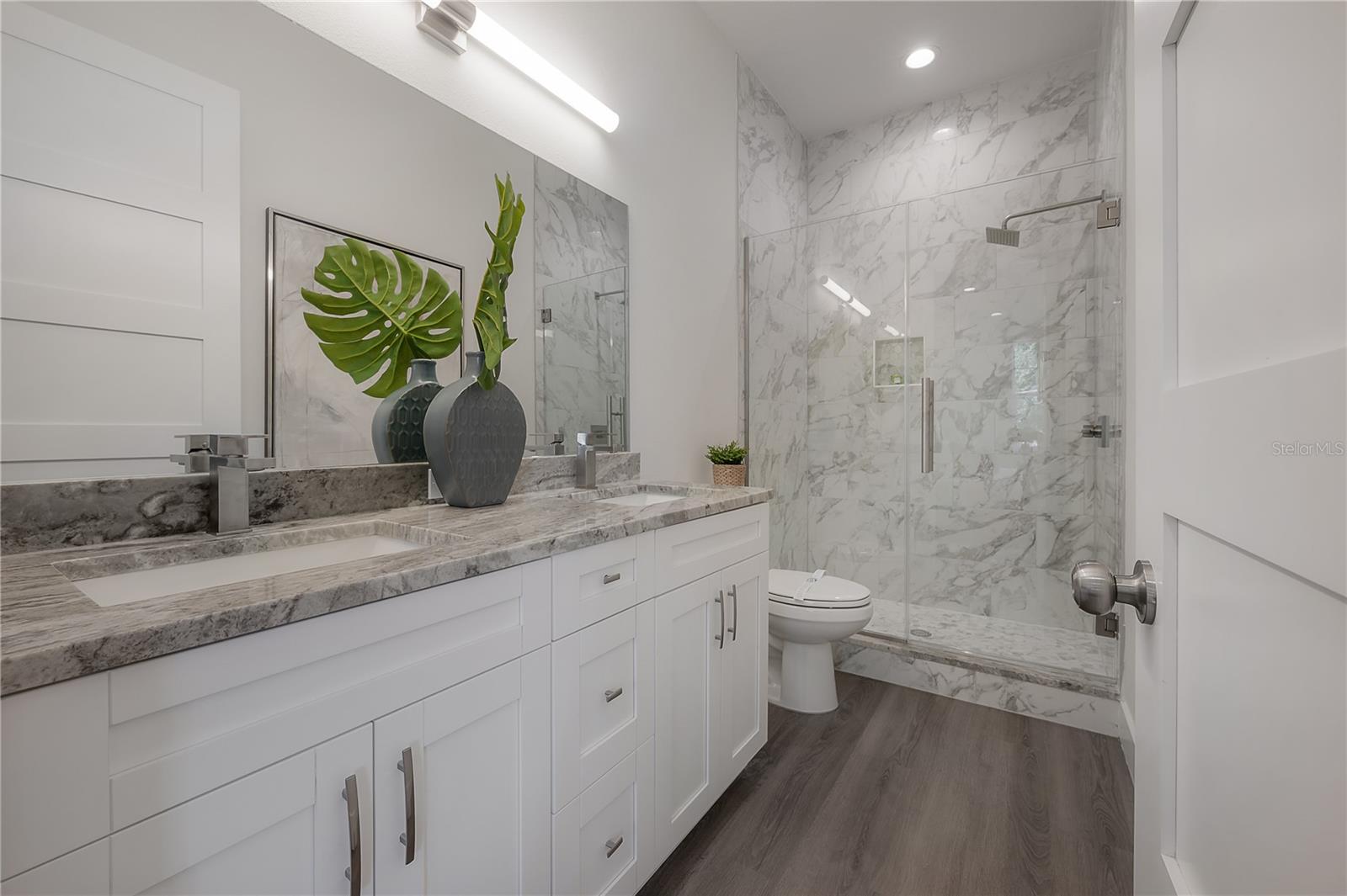 5530 N 9TH ST #2, TAMPA, FL, 33604