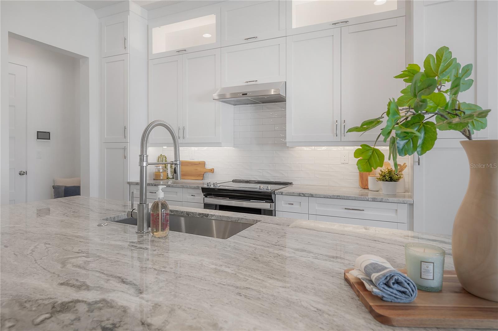 5530 N 9TH ST #2, TAMPA, FL, 33604