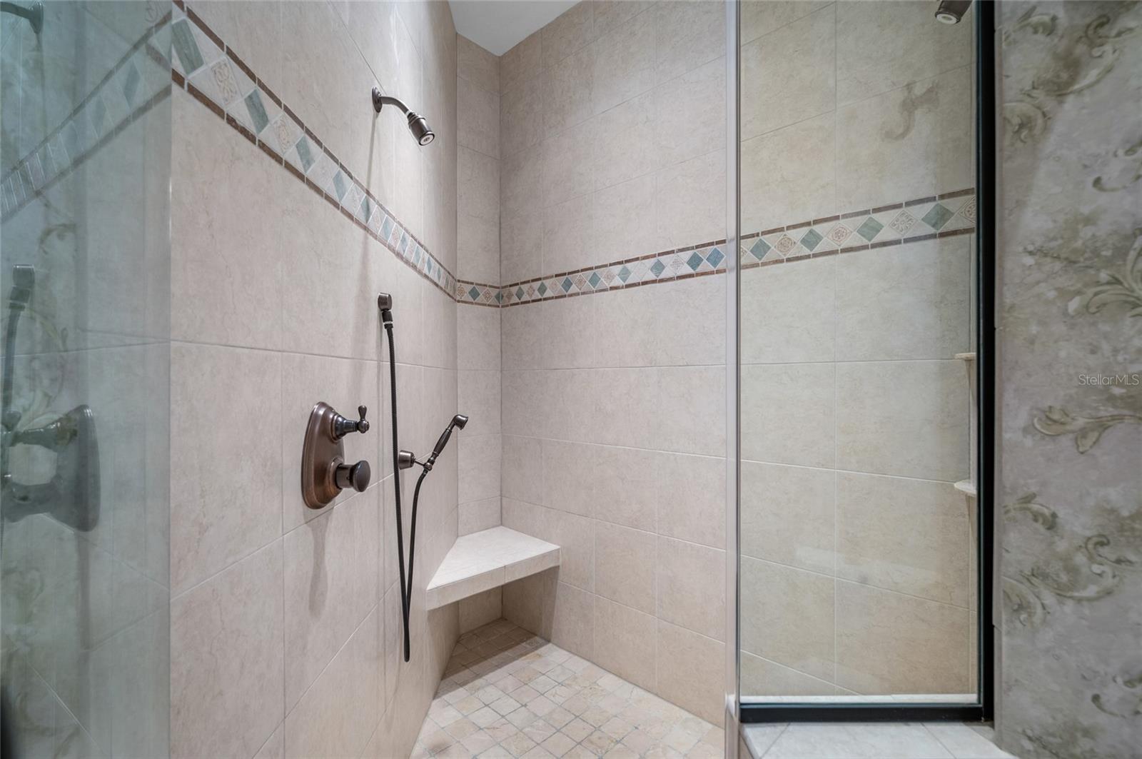 12106 GULF DR, ANNA MARIA, FL, 34216