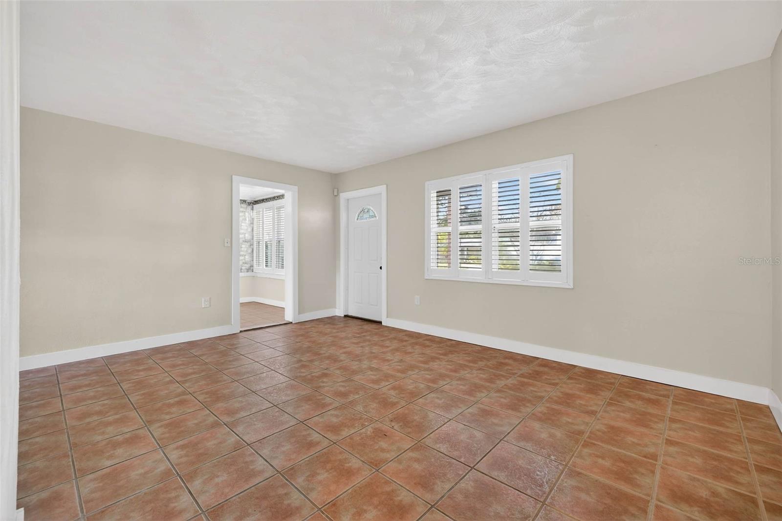 Living Room / Dining Room