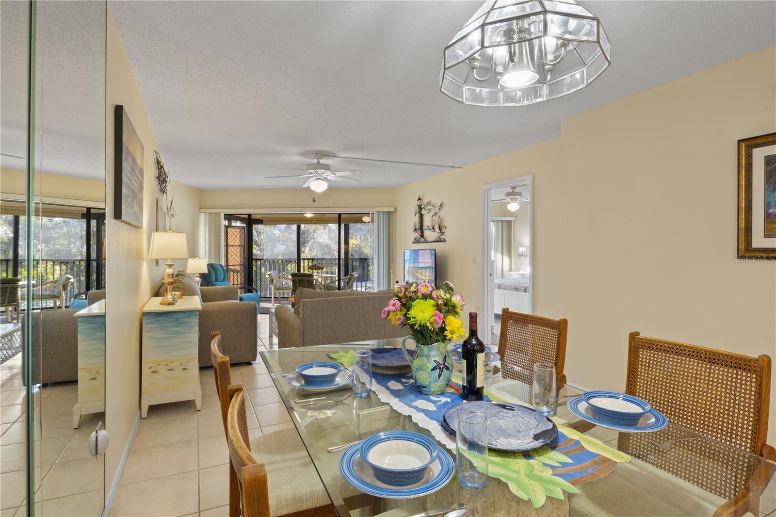 5608 GULF DR #104, HOLMES BEACH, FL, 34217