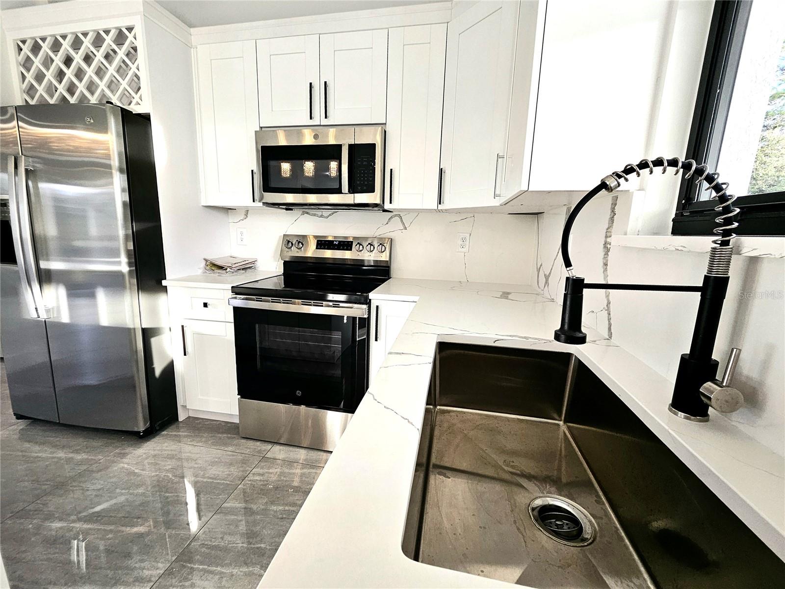 4100 E 14TH ST, LEHIGH ACRES, FL, 33972