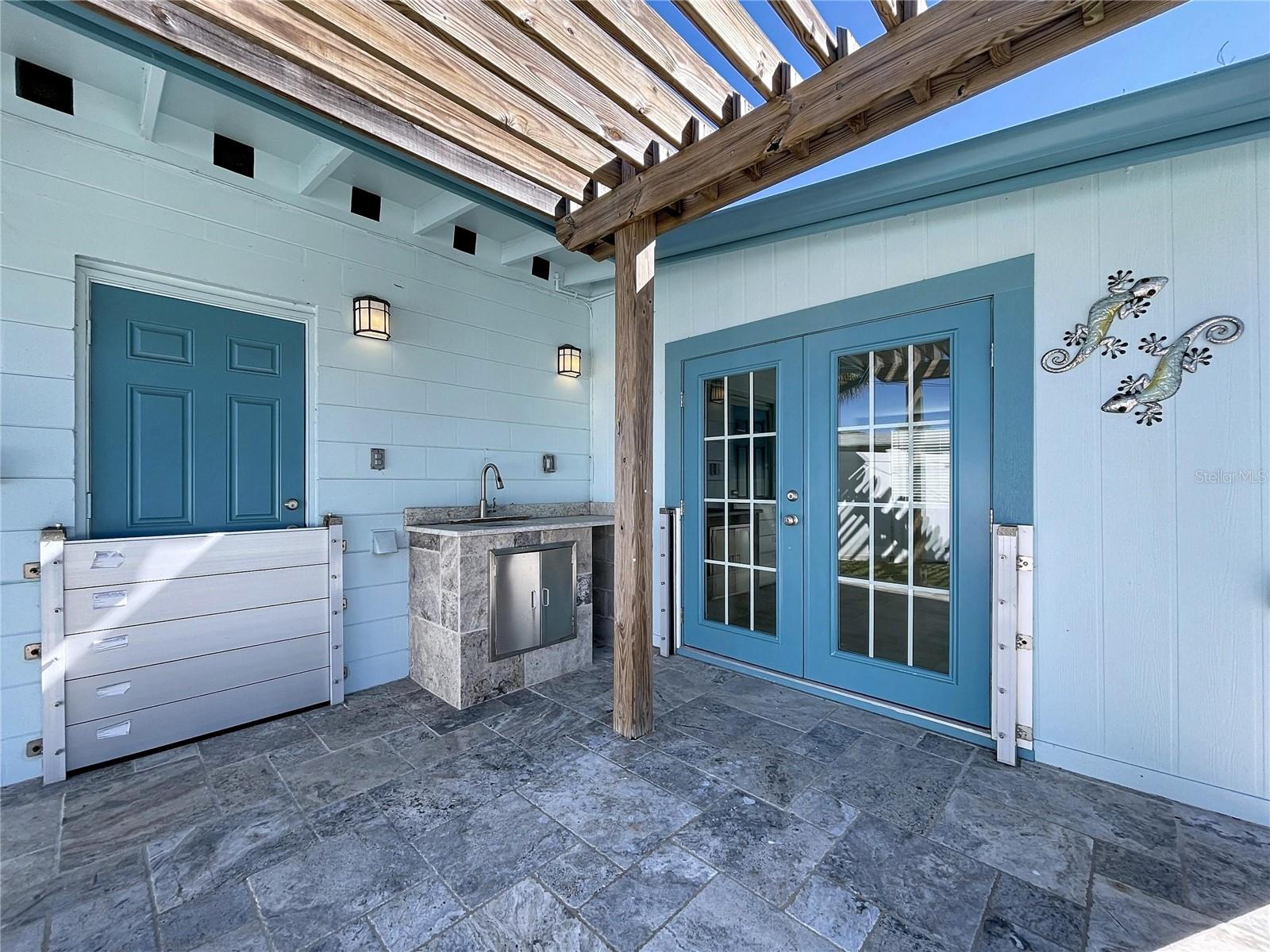 Backyard/ Pergola/ Sink