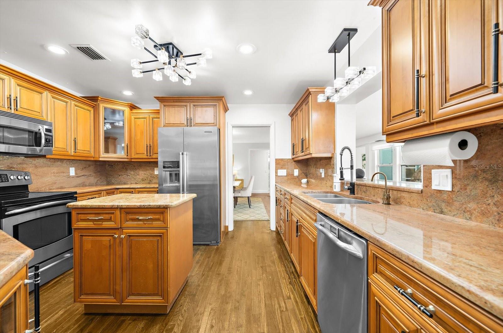 1406 SOUTHRIDGE DR, CLEARWATER, FL, 33756