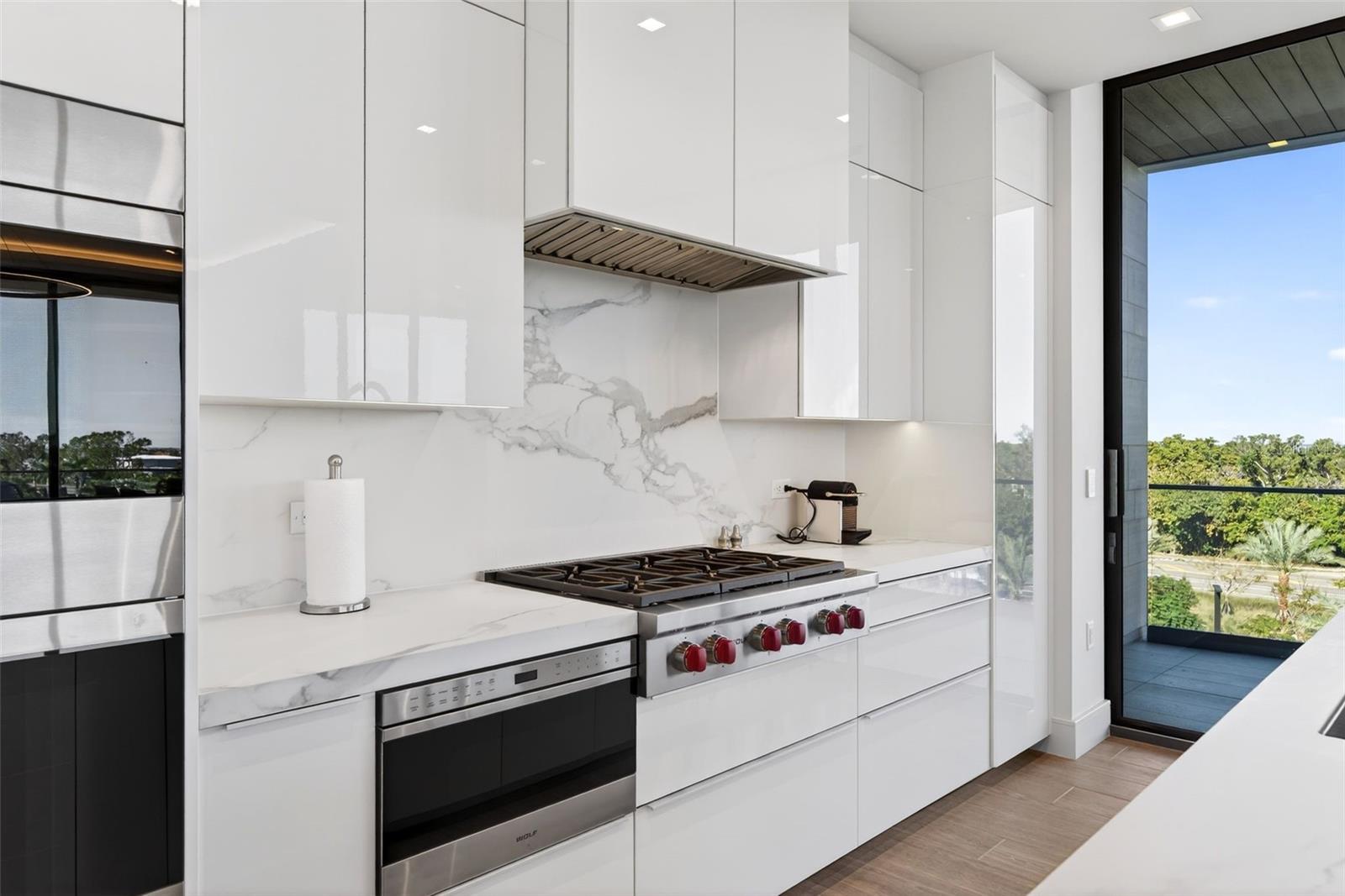 A4679040 Property Photo