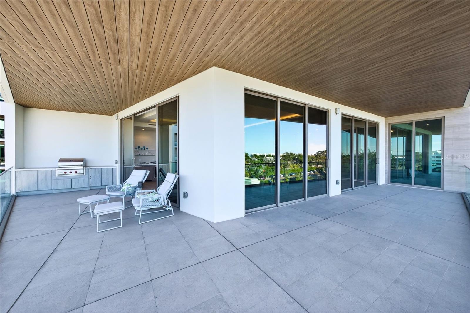 A4679040 Property Photo