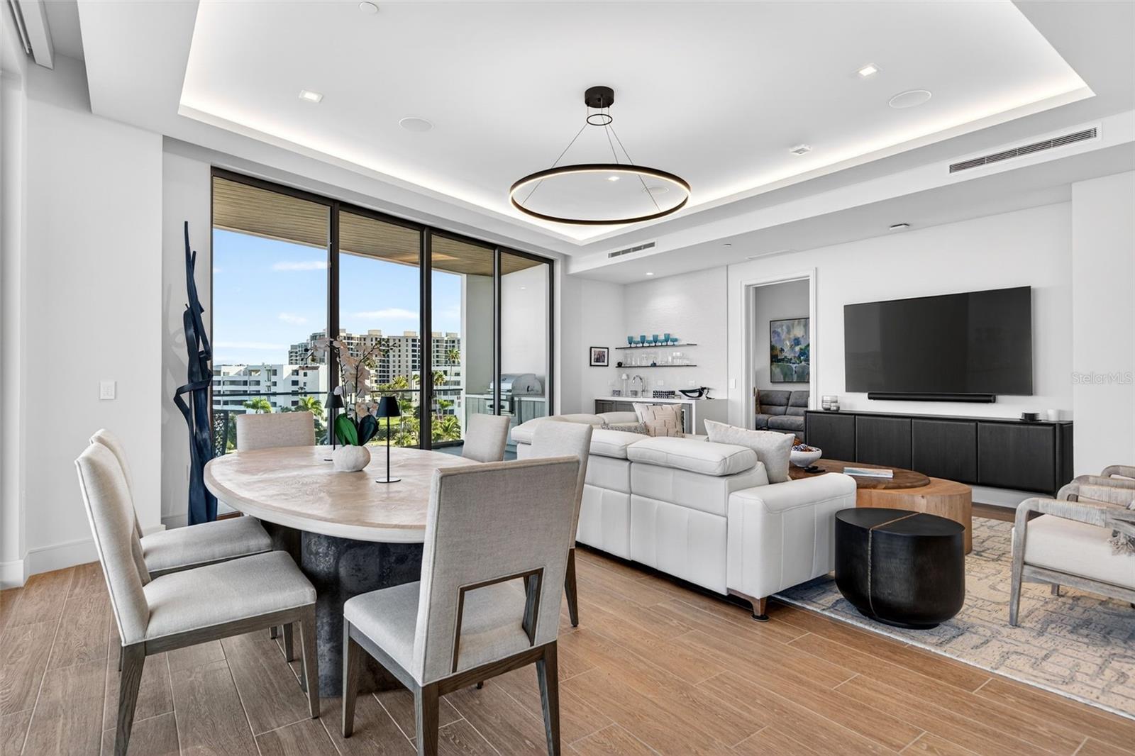 A4679040 Property Photo