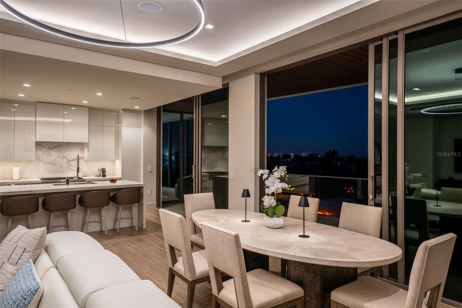 A4679040 Property Photo